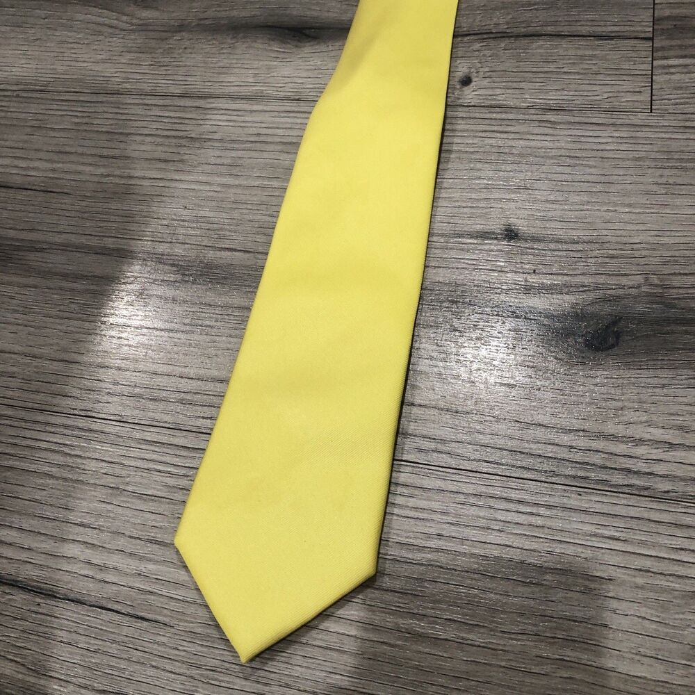Bright Yellow Lu Performance Tie Classic Solid Yellow 3” Necktie
